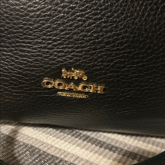 Coach Black Pebbled leather Tote with Gold Details - Picture 2 of 14